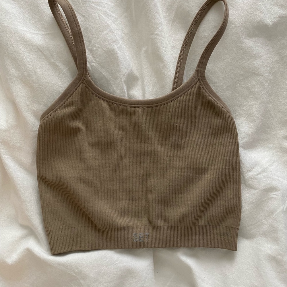 SETactive cropped tank top